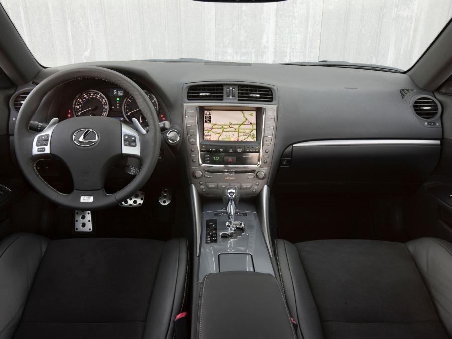  Lexus IS350 F-Sport 2010 года  (фото 12 из 14)